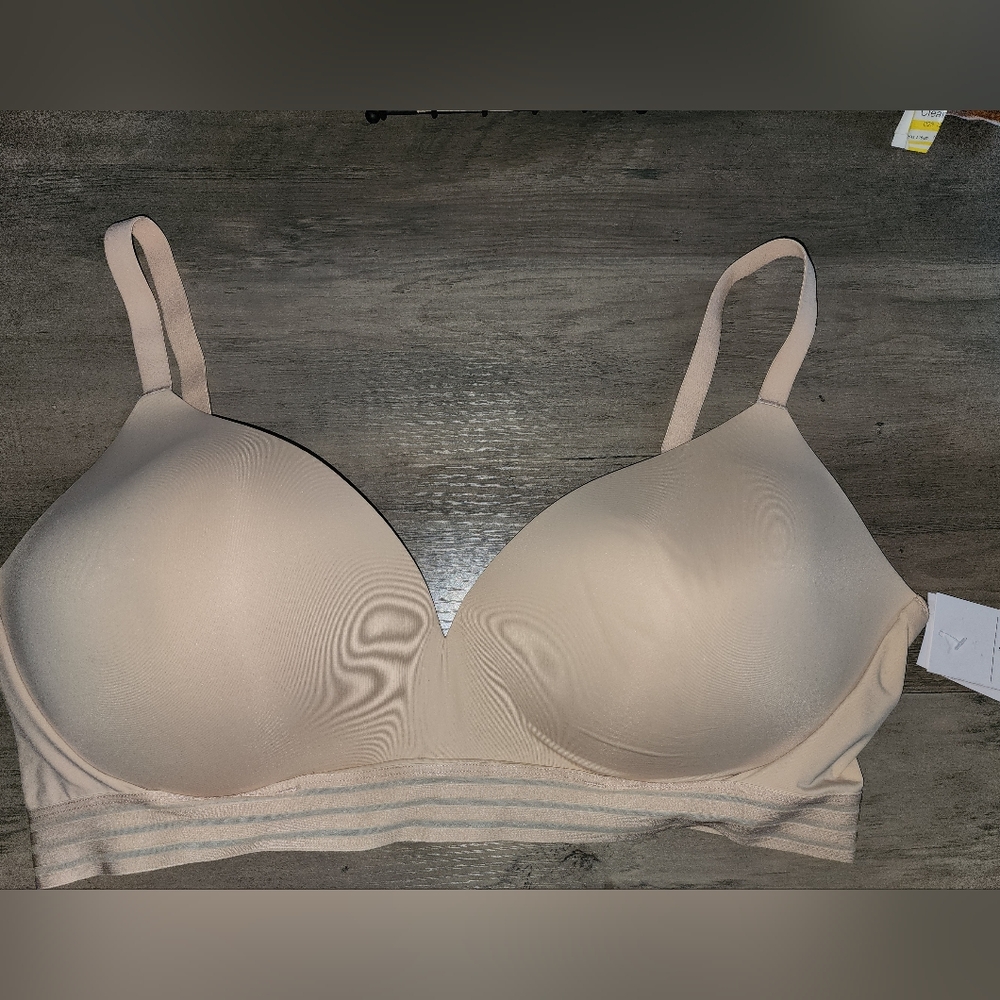 Auden Nude 38DD Lined Wire-free Bra Women's NEW